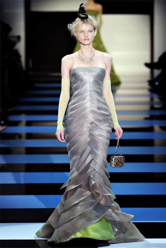 PARIS HAUTE COUTURE: ARMANI PRIVÉ SPRING 2012 COUTURE