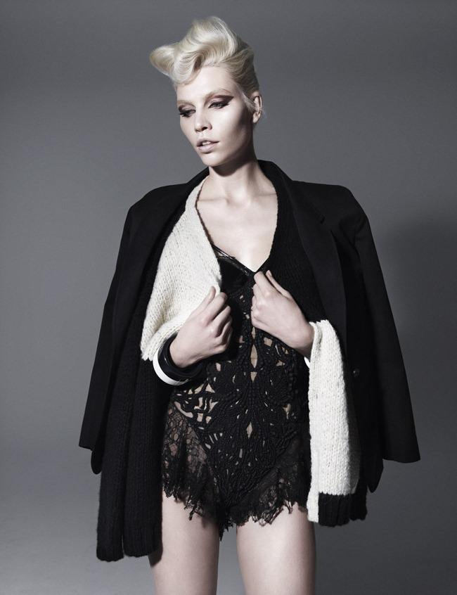 VOGUE GERMANY: ALINE WEBER IN "HIGH CLASS" BY PHOTOGRAPHER MIGUEL REVERIEGO