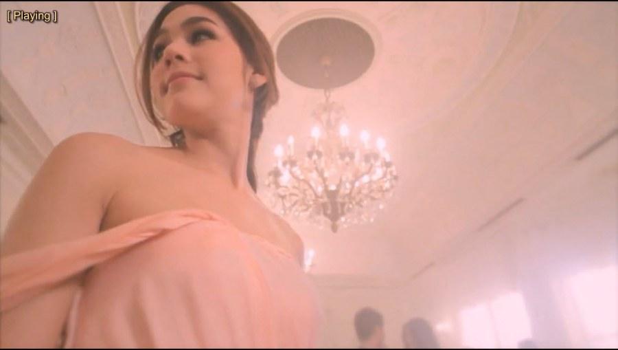 มาแล้ว!!!  MV  Soft touch with your love - ชมพู่ อารยา  feat. ETC