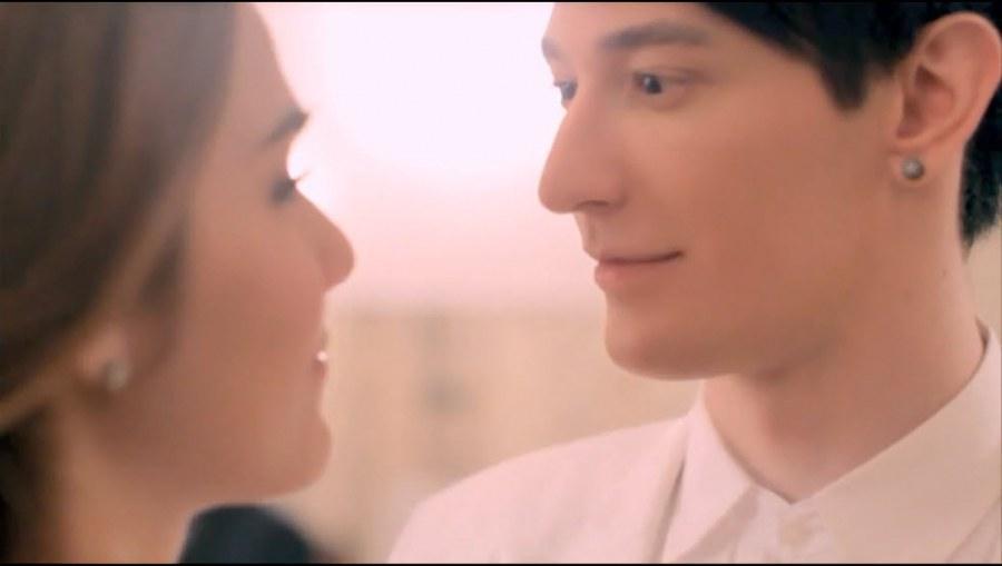 มาแล้ว!!!  MV  Soft touch with your love - ชมพู่ อารยา  feat. ETC