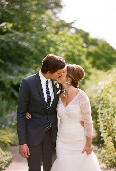 แฟชั่น ชุดเจ้าสาวแขนยาว หรูหราอลังกาล