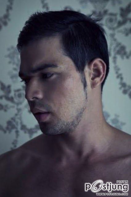 เค้าเป็นอะไรกับต๊อป ชัยวัฒ