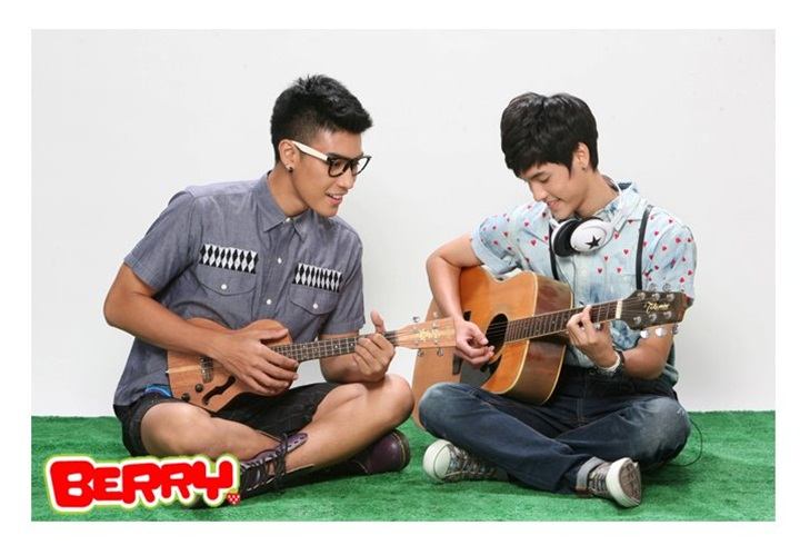 บอส-นวไพบูลย์ & โจ๊ก-รักชวาล @ BERRY vol.2 no.21 April 2012