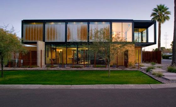 Contemporary House in Arizona with Industrial Chic Style