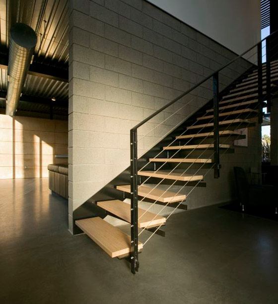 Contemporary House in Arizona with Industrial Chic Style