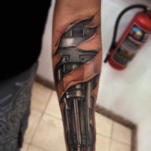 เจ๋งอะ!...Terminator Tattoo !!!