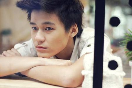 หนังใหม่ She เรื่องรักระหว่างเธอ