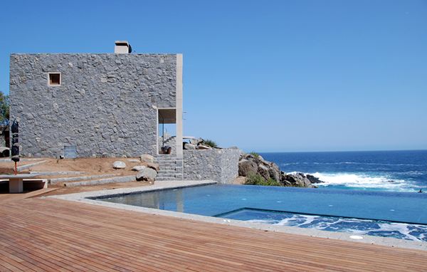 Contemporary Coastal Homes on a rocky shore of Punta Pite, Chile