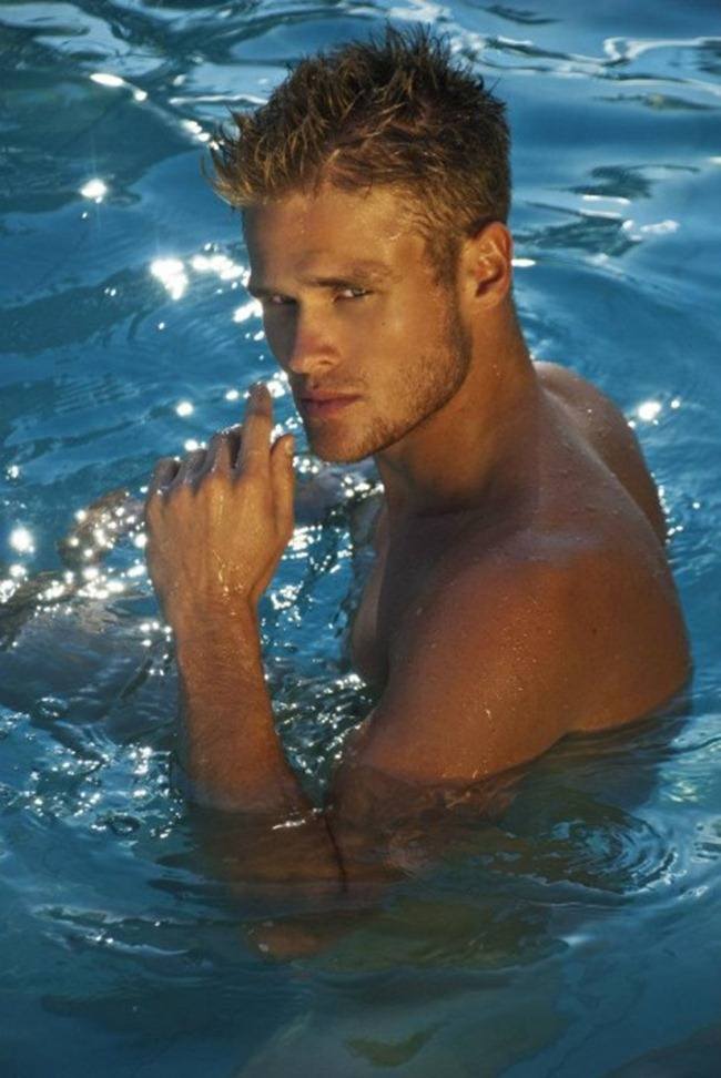 MASCULINE DOSAGE: RENAN ROSIAK BY PHOTOGRAPHER DIDIO