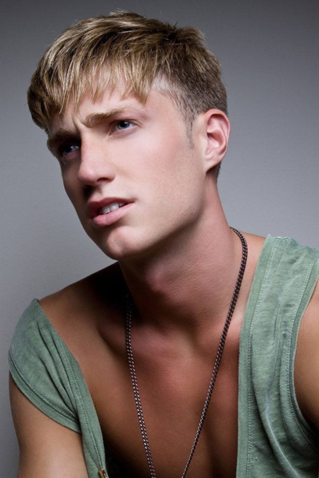 FEATURED MODEL: ARIK OWEN BY PHOTOGRAPHER JENN HOFFMAN