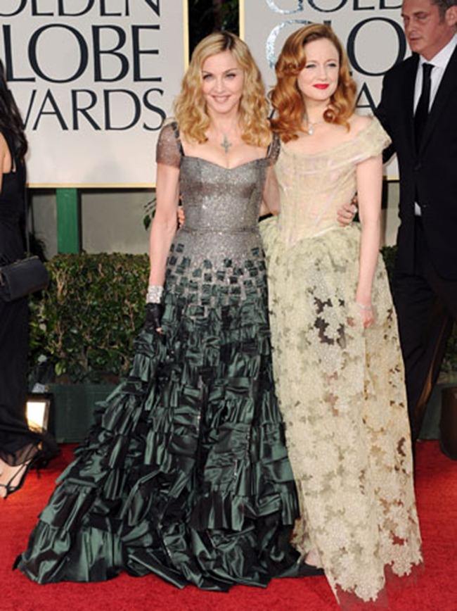GOLDEN GLOBES 2012 COVERAGE: THE STARS TAKE TO THE RED CARPET INCLUDING, MADONNA, ANGELINA JOLIE, ME