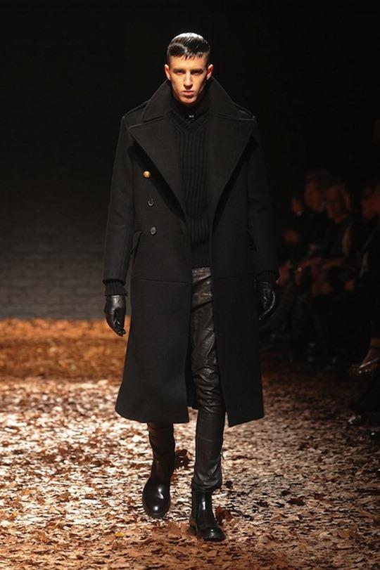 LONDON FASHION WEEK: ALEXANDER MCQUEEN MCQ FALL 2012