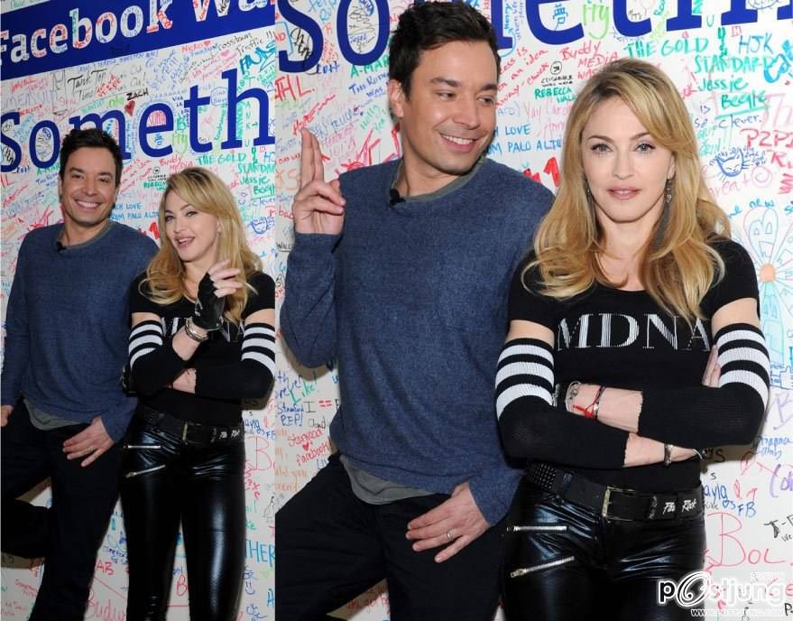 Madonna กับ Jimmy Fallon ที่ Facebook Wall ในนิวยอร์ค มี Live Chat กับเจ๊มะดันที่นี่ >> http://www.f