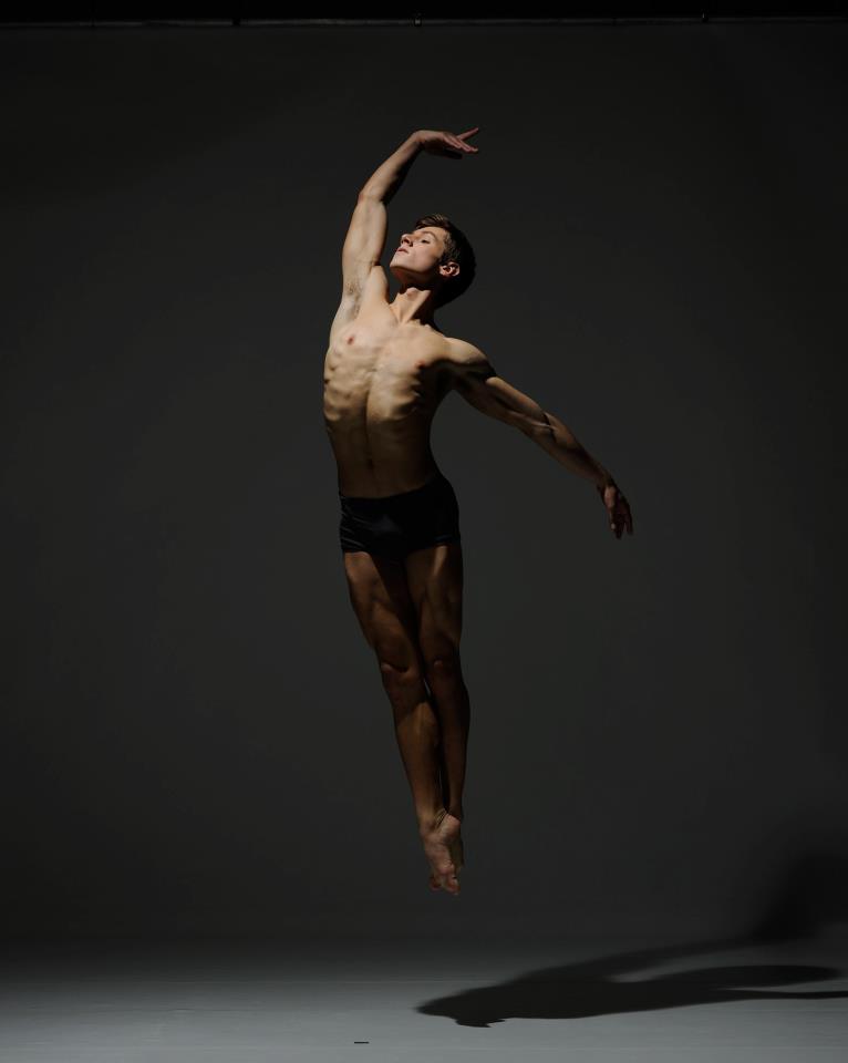 โดดท่าไหน... ให้เลิศเท่านาย