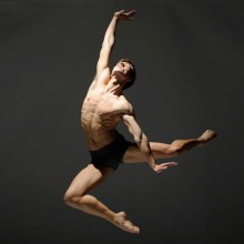 โดดท่าไหน... ให้เลิศเท่านาย