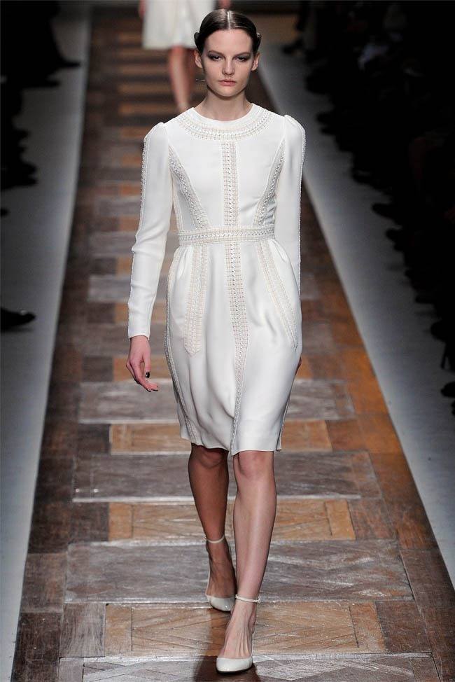 PARIS FASHION WEEK: VALENTINO FALL 2012