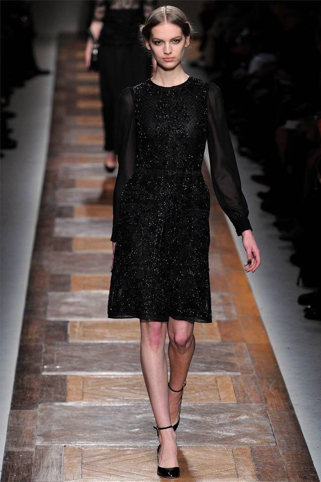 PARIS FASHION WEEK: VALENTINO FALL 2012