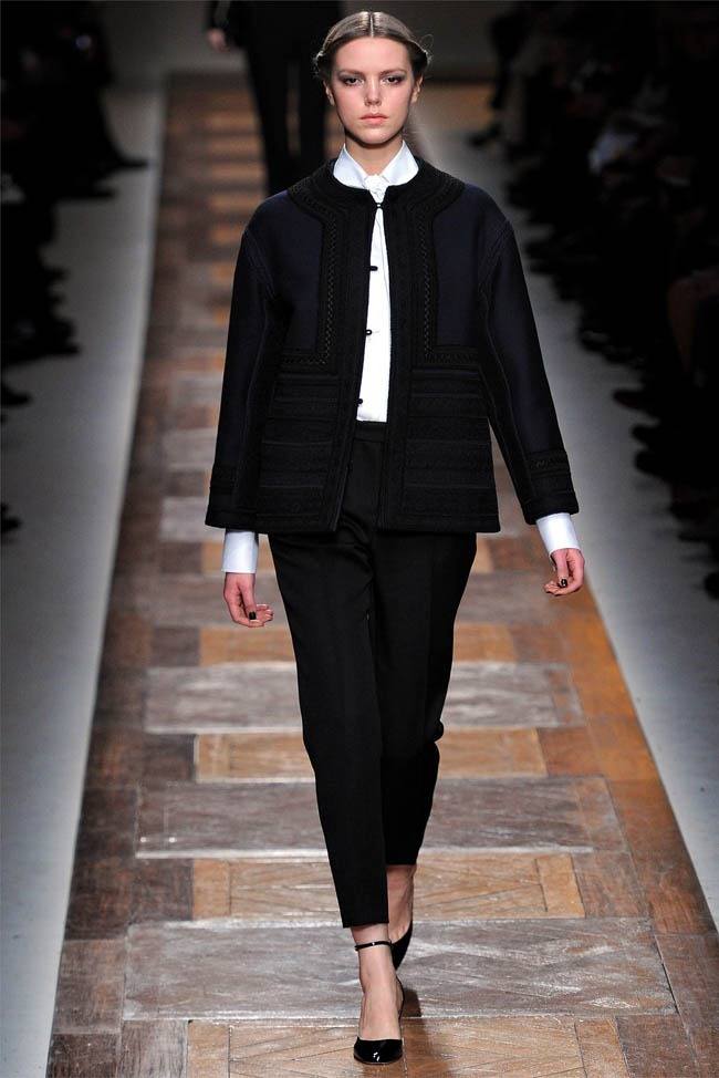 PARIS FASHION WEEK: VALENTINO FALL 2012