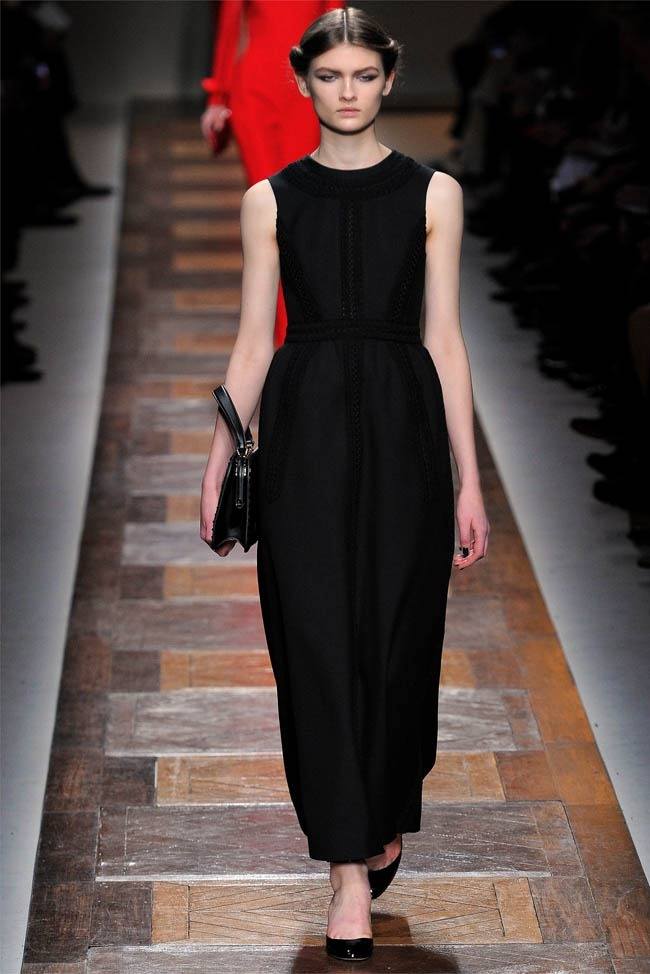 PARIS FASHION WEEK: VALENTINO FALL 2012