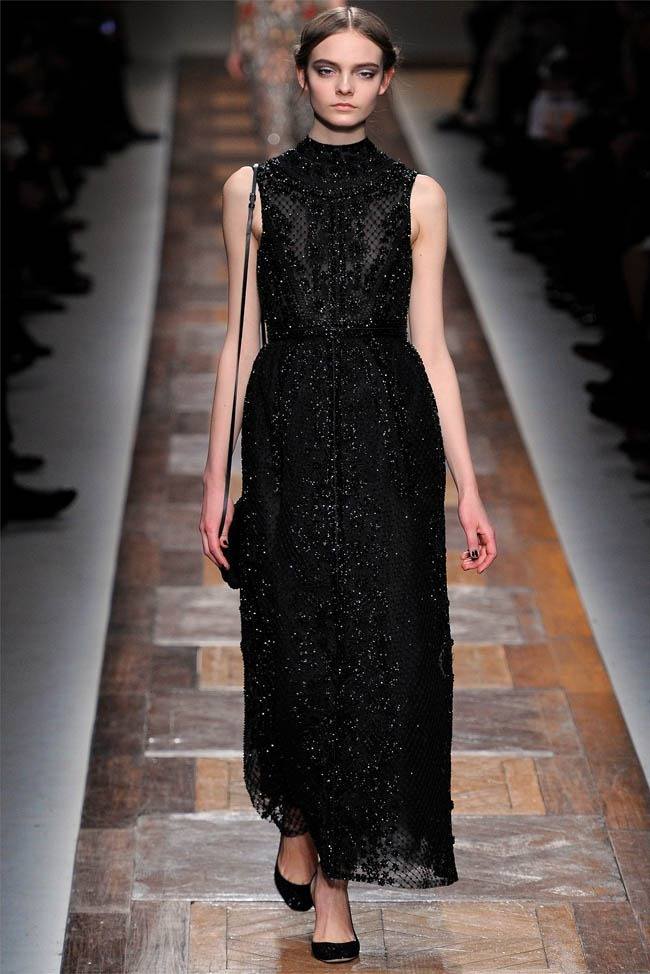 PARIS FASHION WEEK: VALENTINO FALL 2012