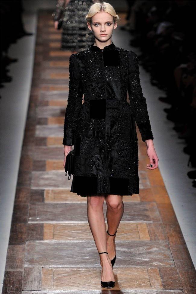 PARIS FASHION WEEK: VALENTINO FALL 2012