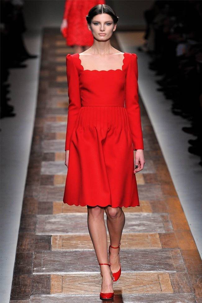 PARIS FASHION WEEK: VALENTINO FALL 2012