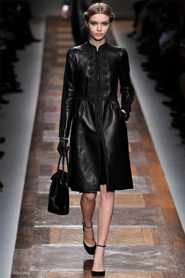 PARIS FASHION WEEK: VALENTINO FALL 2012