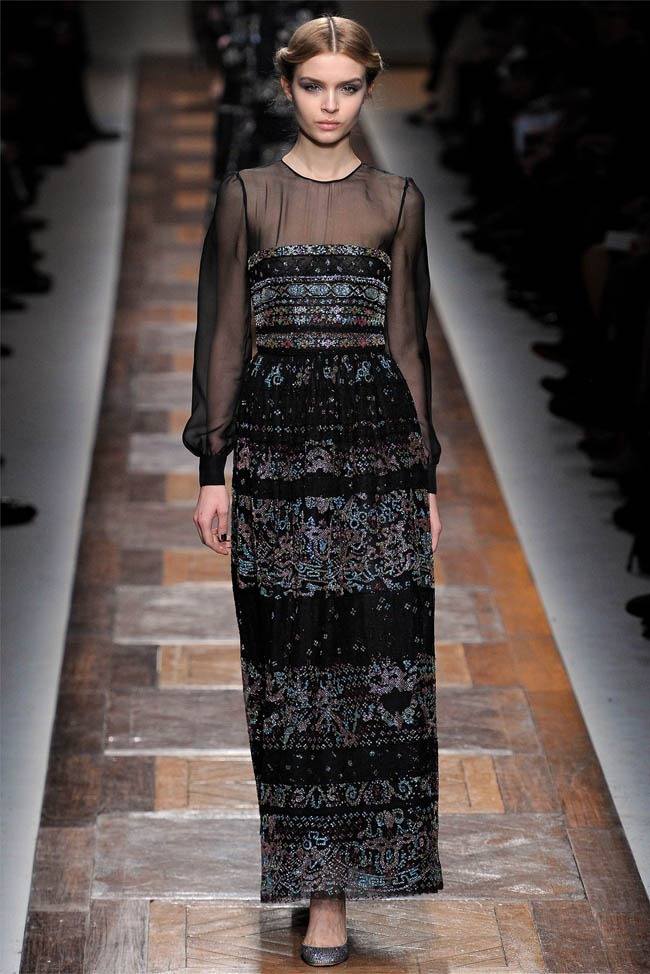 PARIS FASHION WEEK: VALENTINO FALL 2012