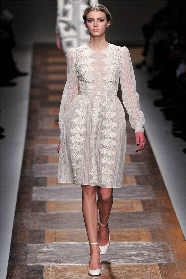 PARIS FASHION WEEK: VALENTINO FALL 2012