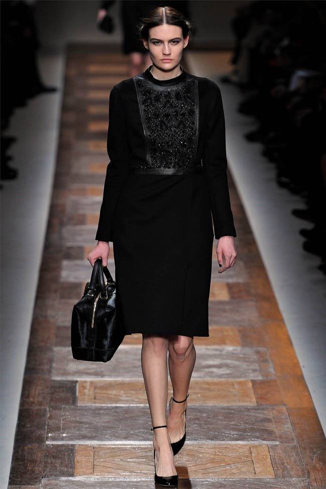 PARIS FASHION WEEK: VALENTINO FALL 2012