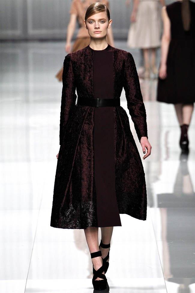 PARIS FASHION WEEK: CHRISTIAN DIOR FALL 2012