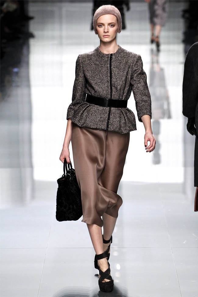 PARIS FASHION WEEK: CHRISTIAN DIOR FALL 2012