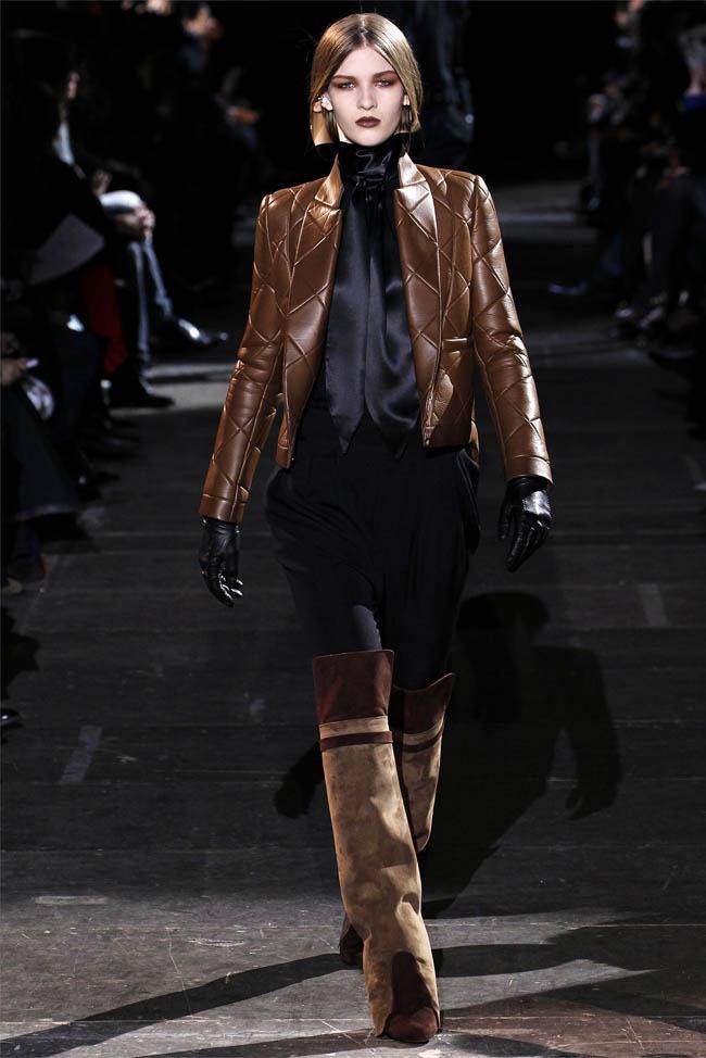 PARIS FASHION WEEK: GIVENCHY FALL 2012