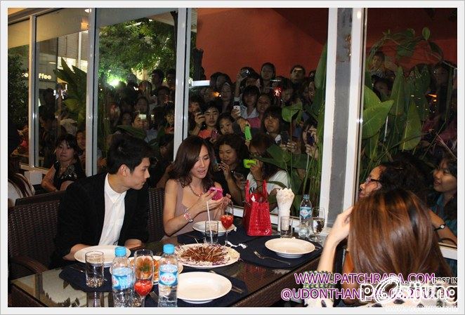 พี่อั้ม พัชราภา งาน UD Motor Show 2012 @ UDONTHANI