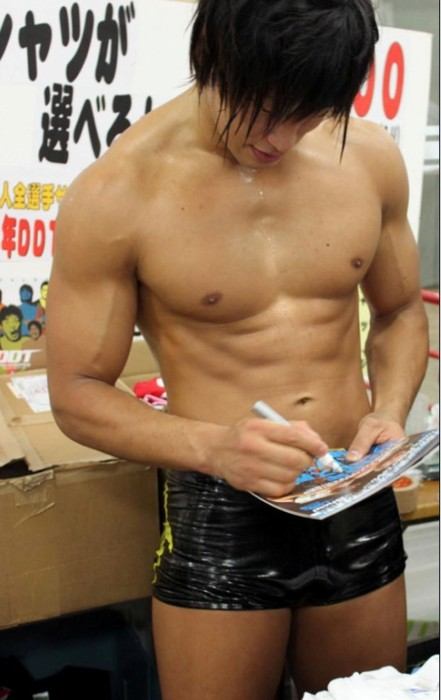 เต็มที่กับหนุ่มหุ่นดี