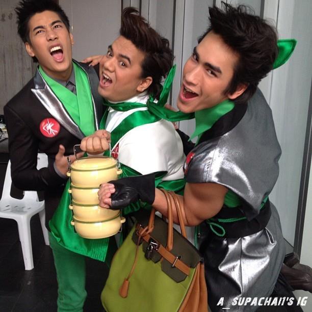 new pic แบรี่ มาแล้ว