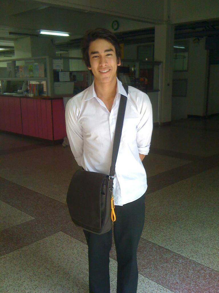new pic แบรี่ มาแล้ว