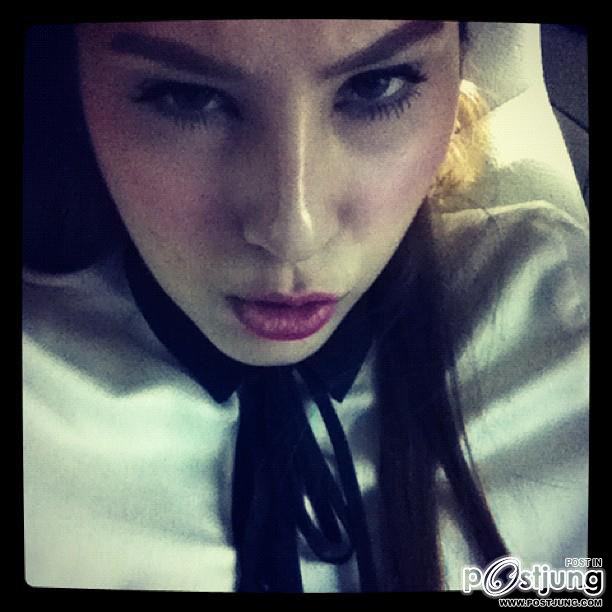 ขวัญ อุษามณี