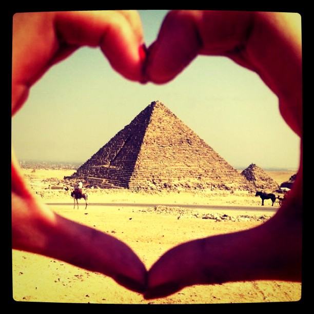 รวมภาพ กองถ่ายฟ้าจรดทราย ละครฟรอมใหญ่