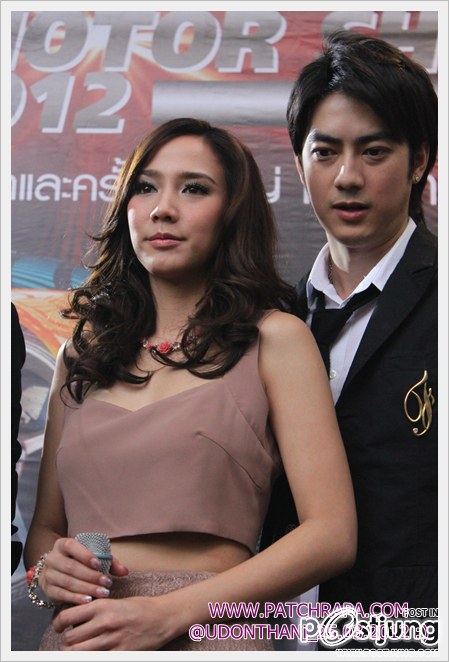 "อั้ม พัชราภา" สวยเลิศเลอ @UD Motor Show 2012 @ UDONTHANI!!.