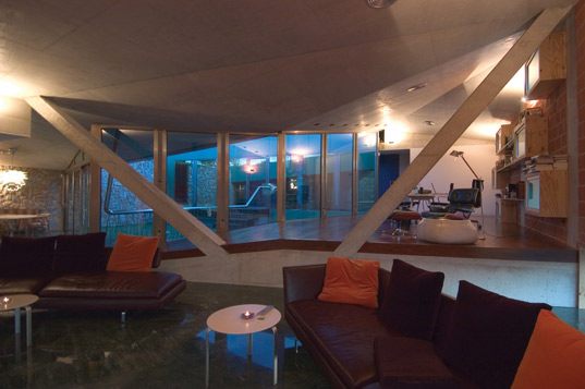 Sustainable House in Spain - unusual design in concrete, glass and timber