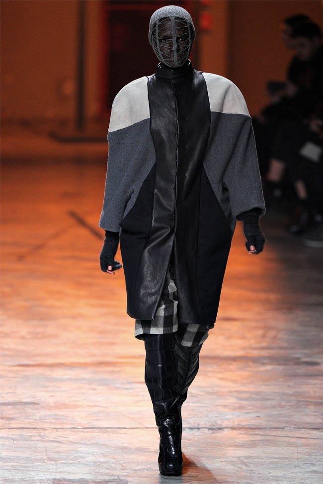 PARIS FASHION WEEK: RICK OWENS FALL 2012