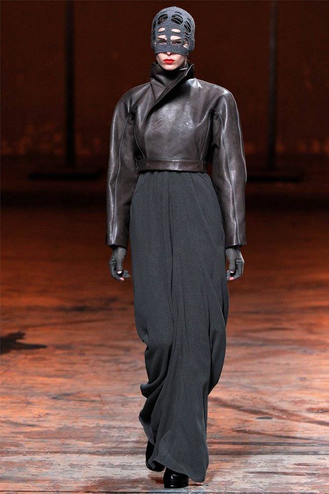 PARIS FASHION WEEK: RICK OWENS FALL 2012