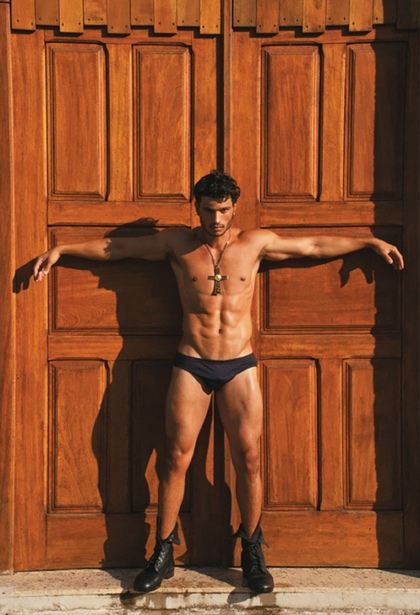 Maikel Castro for Revista Junior