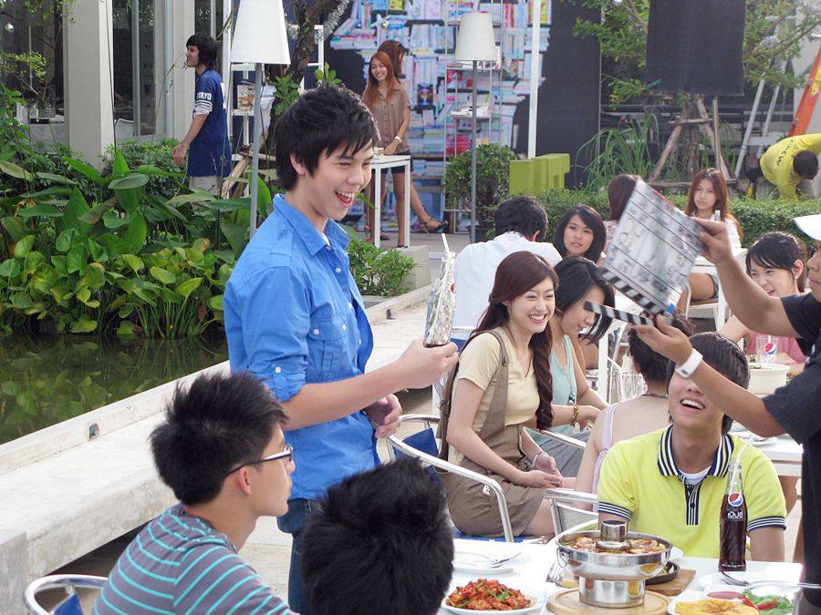 ยิปซี-พีช เบื้องหลังโฆษณาเป๊ปซี่ แซ่บมา ซ่าไป