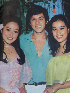 อำภา ภูษิต