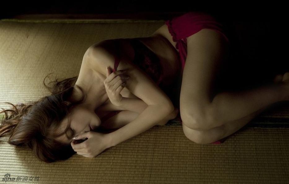 Cica Zhou หรือ โจวเหว่ยตง ( Zhou Wei Tong )