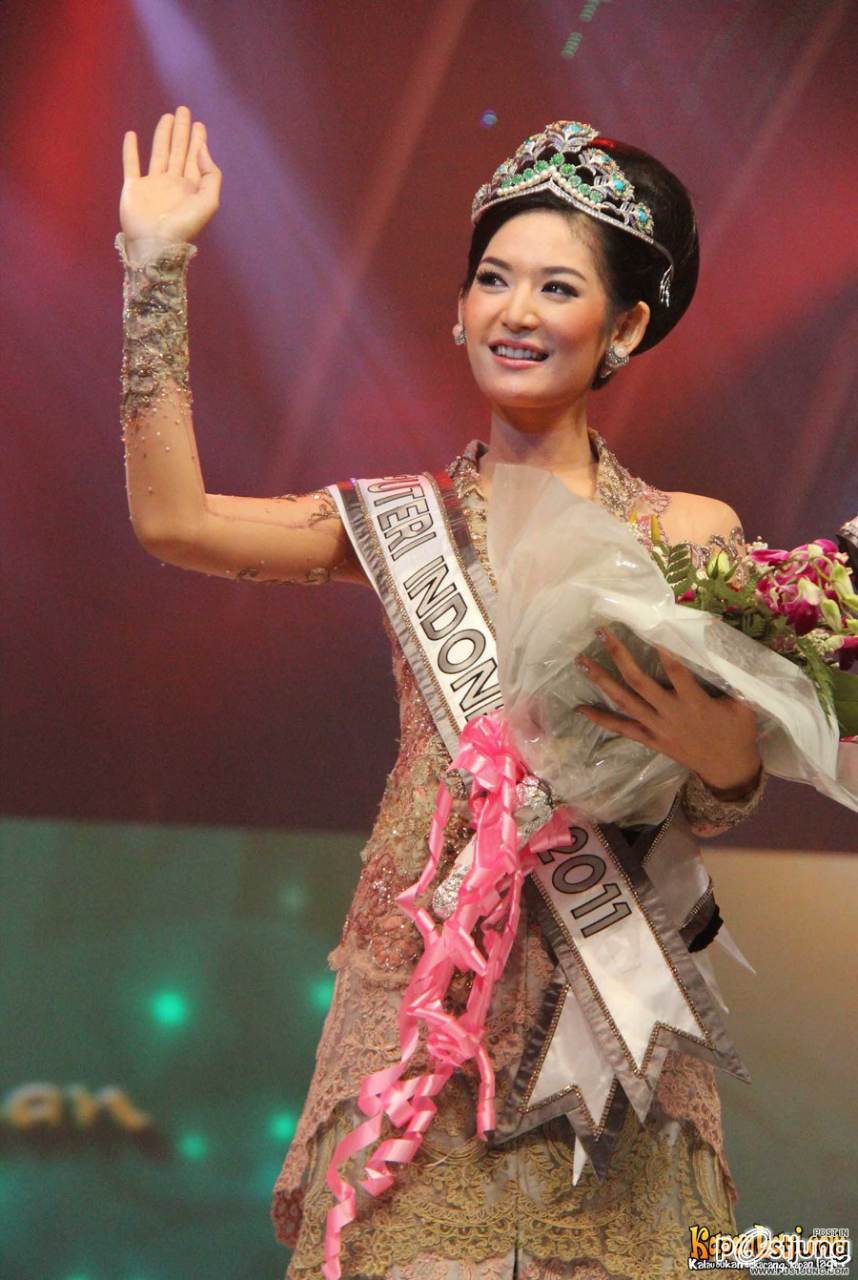Top 5 Miss Universe 2012 *โพลที่ผมสร้างขึ้นมาเอง*