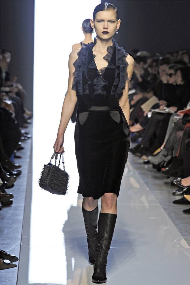 MILAN FASHION WEEK: BOTTEGA VENETA FALL 2012