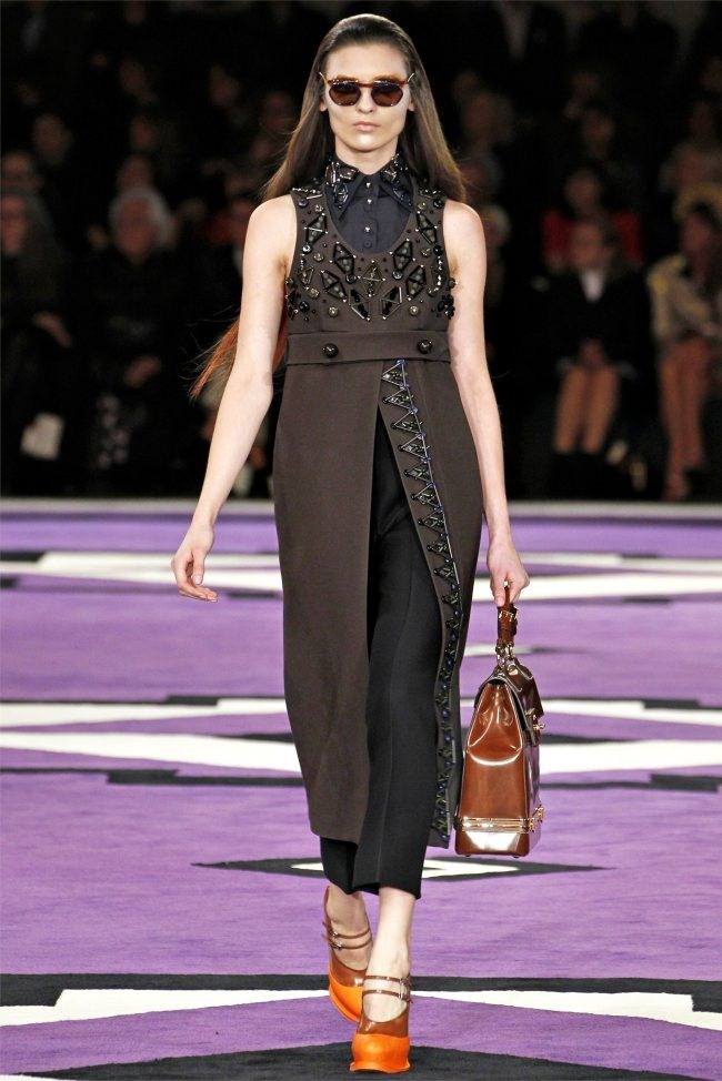 MILAN FASHION WEEK: PRADA FALL 2012